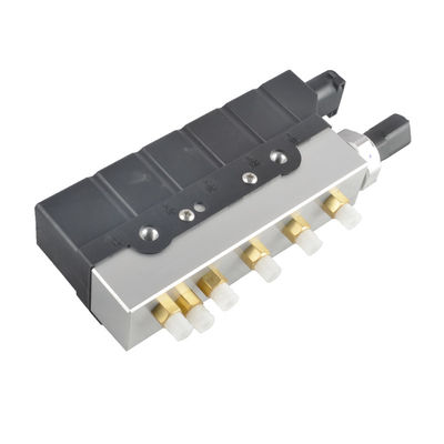 মের্সেডস W220 এয়ার সাসপেনশন ভ্যালভ ব্লক OEM 2203200258 প্লাস্টিকের স্প্রিং