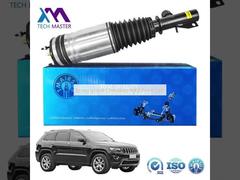 Je-ep গ্রান্ড চেরোকি WK2 সামনে বামে